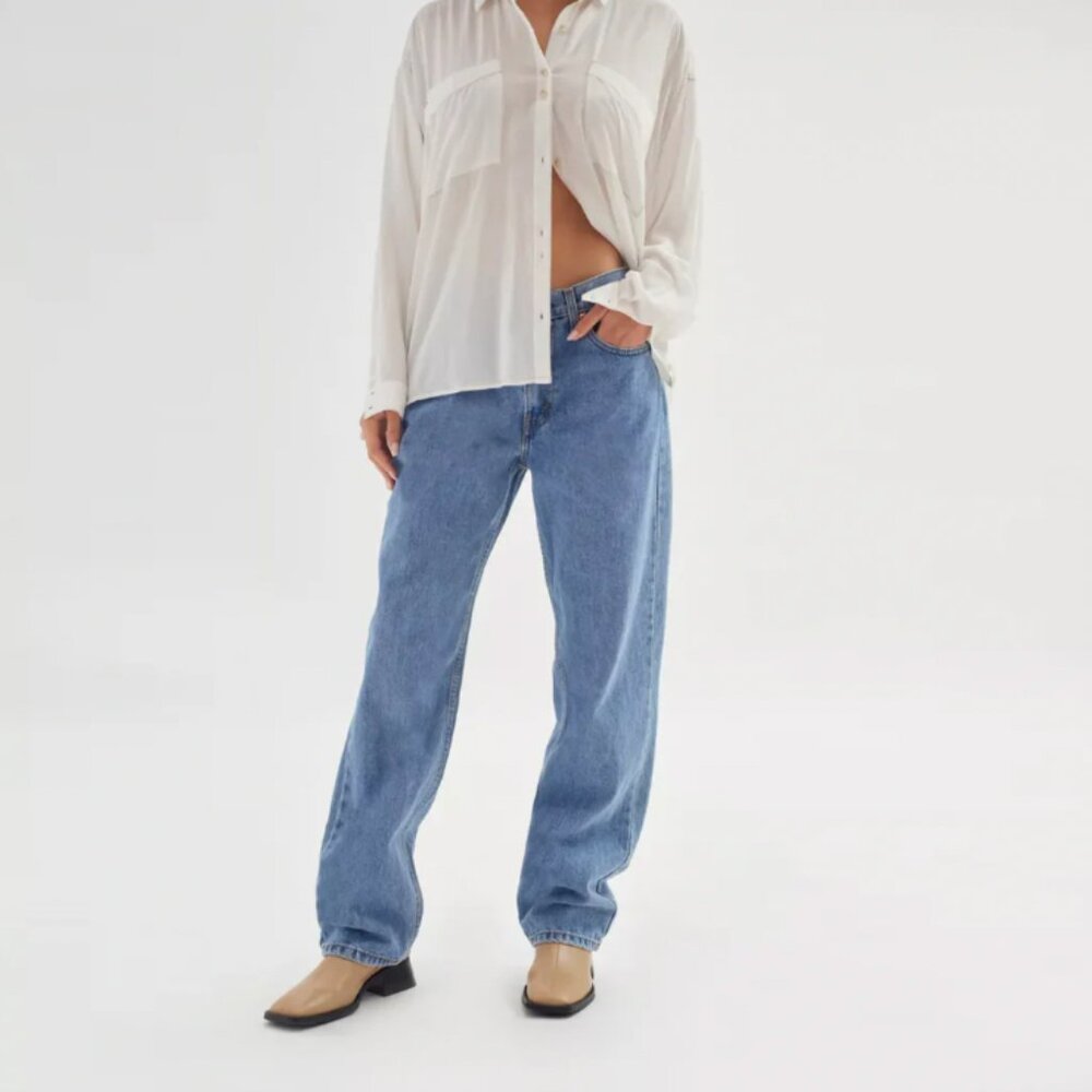 ⚡️SOLD⚡️ vintage levi's 550 loose relaxed fit jeans - Picture 2 of 9